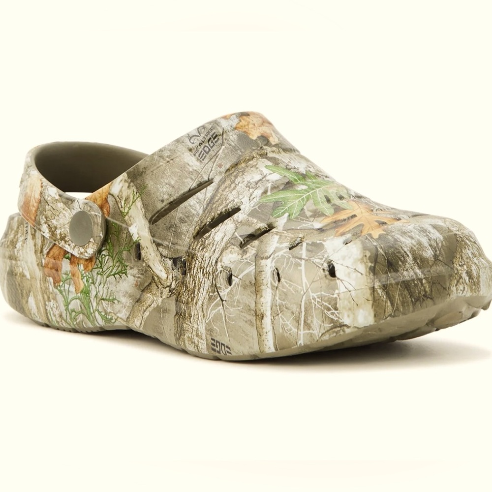 BRAND NEW Rugged Shark Boys Eva CAMO Clogs Size KIDS 13